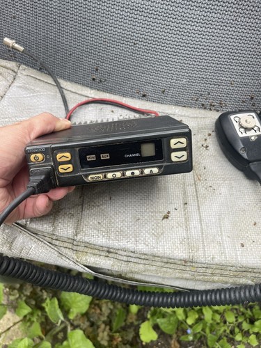 Kenwood two way radio and - way, mic
