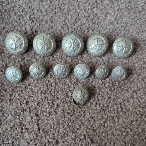 Johns ambulance button set - johns,