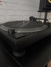 Pair of Technics SL-1210 MK7