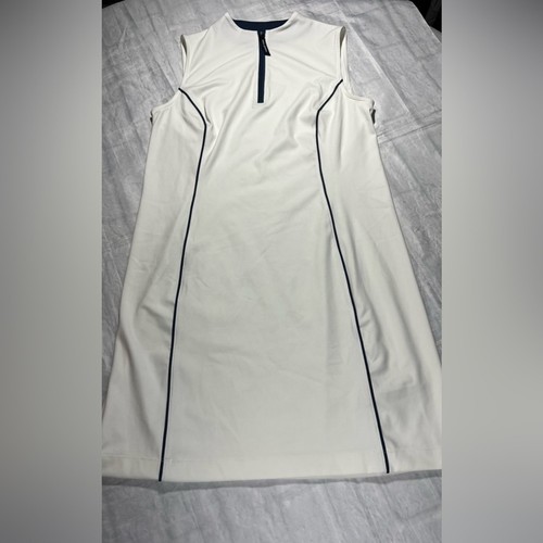 138 nwot vineyard vines - $138,