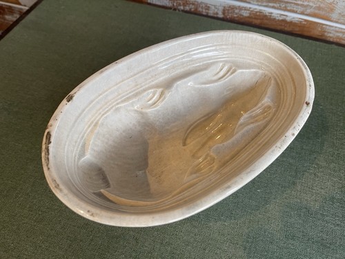 Victorian pearlware rabbit