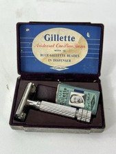 Vintage Gillette Aristocrat One-Piece Razor – Made in England – Boxed Set #234