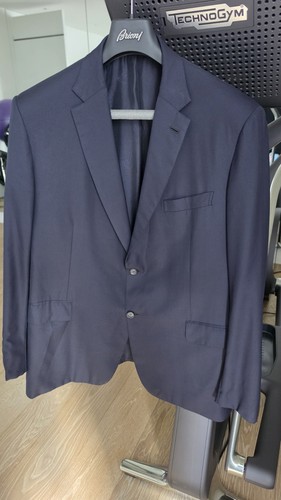 Brioni italian 100 wool - 100%,