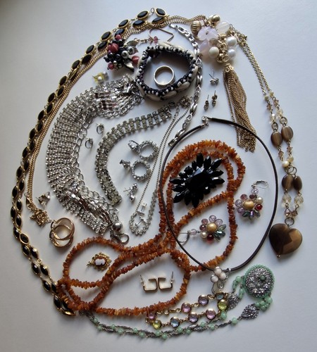 Ladies mixed jewellery job - mixed,