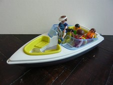 Playmobil speed boat and figures
