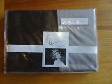 KYLIE AT HOME LORENTA TRUFFLE