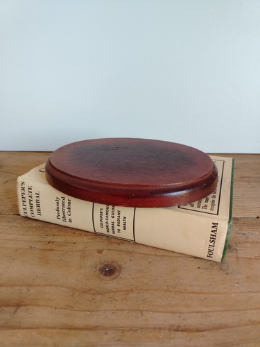Vintage mahogany round display - mahogany,