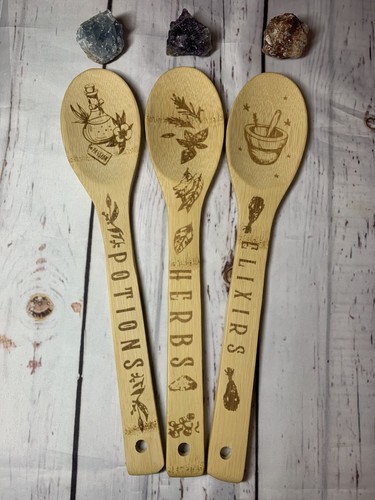 Set witches wooden - of, 3