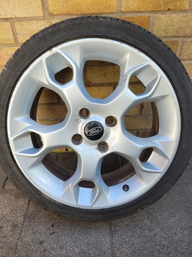 Ford fiesta mk7 - ford, zetec