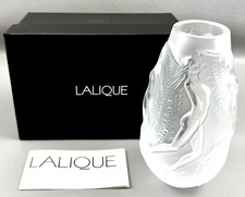 LALIQUE  STUNNING VASE FRANCE