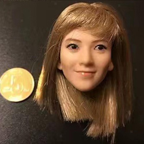 Scale woman doll blonde - 1/6,