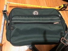 Carlton International Green