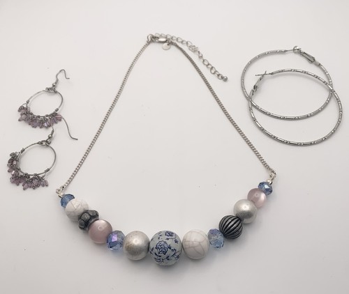 Blue bead statement - m&s,
