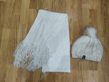 Thinsula winter hat and scarf