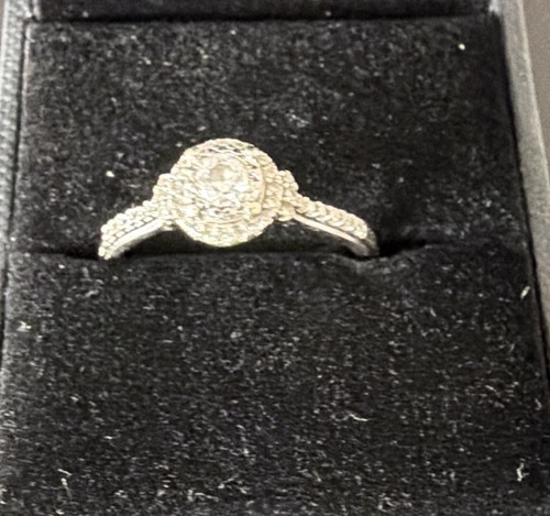 Samuel 9ct white gold - h.samuel,