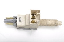 PONTIAC FIERO  2.5 8V BRAKE LIGHT SWITCH 25523464 DELCO