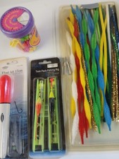 SEA FISHING LURES /SNIP PLIERS/17CM FLOAT /WINDERS/OTHERITEMS(15P)