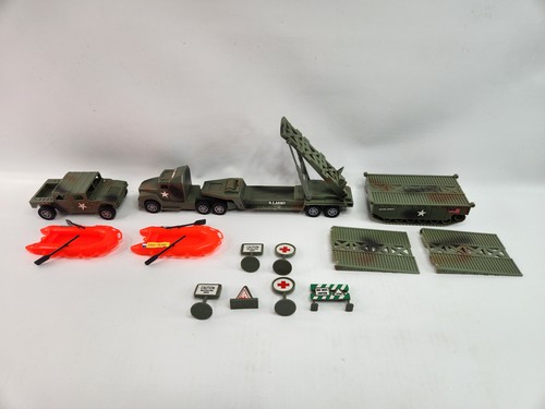 Vintage military army - military, toys