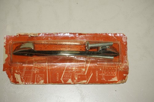 Vtg cabinet furniture - vtg,