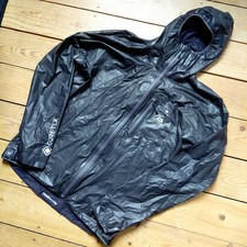 RonHill X Mountain Equipment