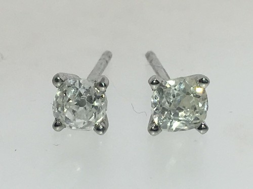 Platinum old cushion - old, cut