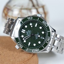 Omega Seamaster | Green | 42mm