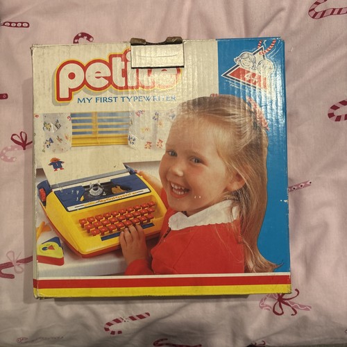Petite first type writer - petite,