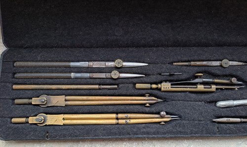 Vintage drawing machine - drawing, circle