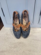 Caprice Walking On Air Shoes