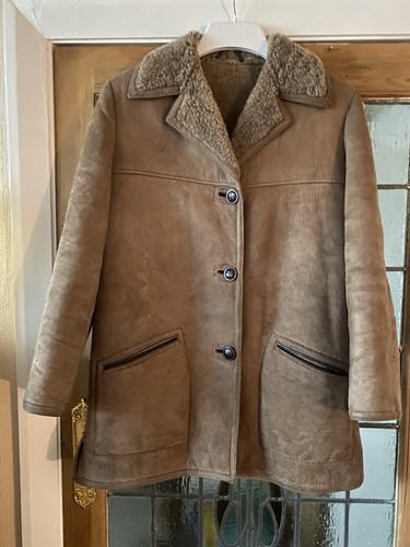 Ladies sheepskin wool coat - wool,