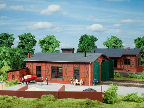 Double track locomotive shed - , n