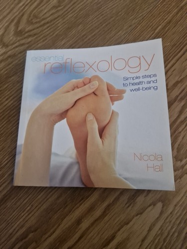 Essential reflexology simple - essential,