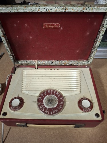 Vintage lady anne portable - anne,