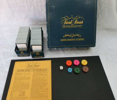 Trivial pursuit master game - pursuit,