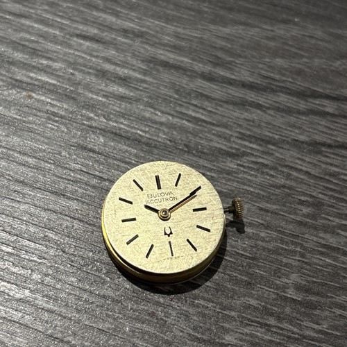 Bulova accutron cal 2300 - bulova, cal.