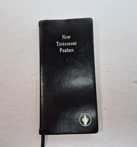 Gideon bible new testament - testament, +