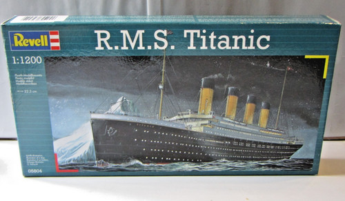 Revell 05804 titanic - 05804, r.m.s.