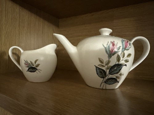 Meakin sol tea pot and - j&k,