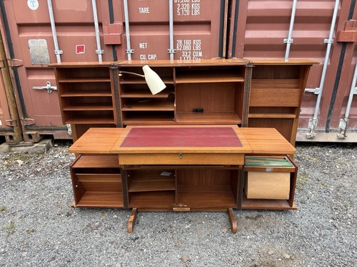 Retro mid century 1960s - mid,