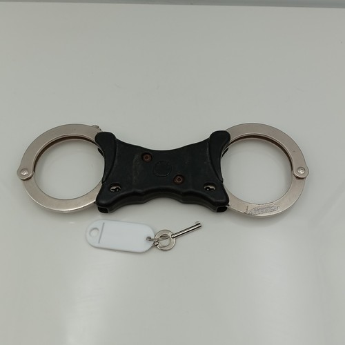 Hiatts handcuffs speedcuffs - hiatts,