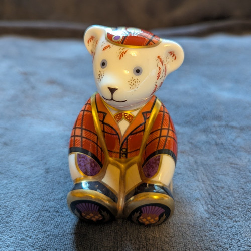 Royal crown derby - crown, bear