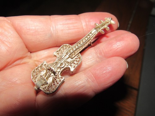 Large vintage antique - large, 3d