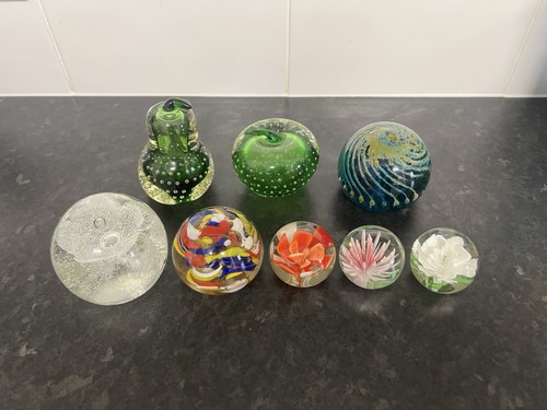 Multicoloured glass - multicoloured,