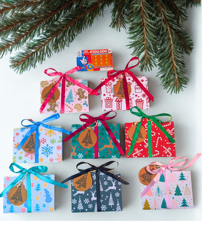 Christmas scratch card holder - christmas,