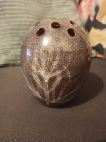 Dunster pottery bud vase - dunster, frog