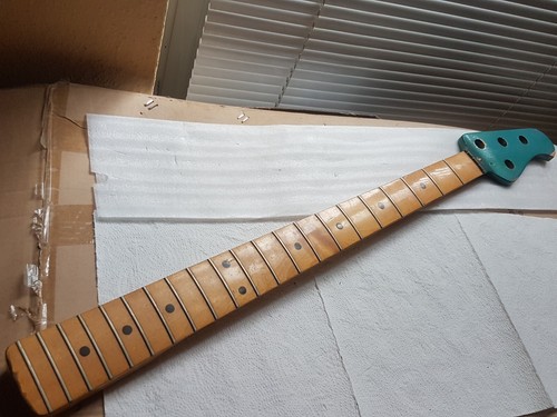1979 music man stingray - man, bass