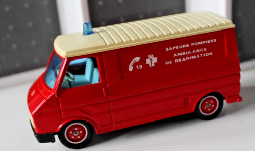 Solido fire ambulance citreon - fire,