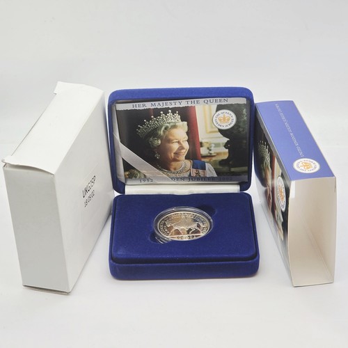 2002 royal mint - the, queen's
