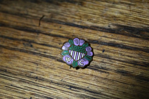 Lapel pin vintage woodsman - lapel,