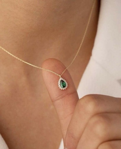 Gold emerald cubic zirconia - &,